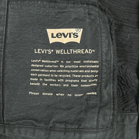 Levi Strauss WellThread Trucker Jacket with Breaking Wave Detail - Picture 6 of 11